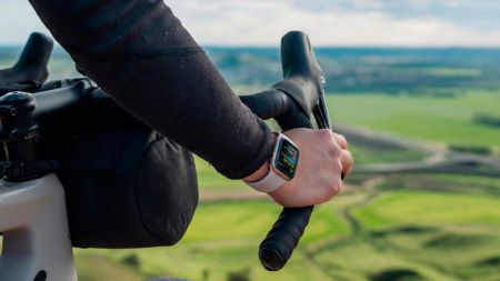 heise+ | Apple Watch vs. Brustgurt: Wie genau ist die Apple-Uhr beim Sport?
