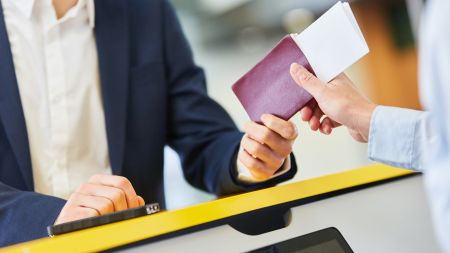 Flugreisen: Bund will digitales Einchecken erleichtern