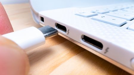 Bei Notebooks wird Laden über USB-C jetzt Pflicht