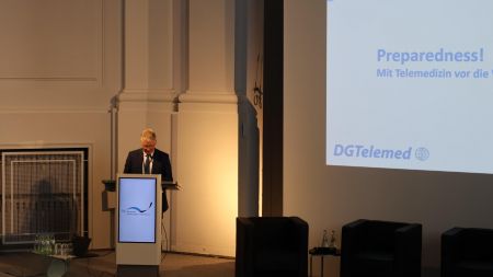Telemedizinkongress: „Strukturen schaffen, bevor wir sie akut benötigen“