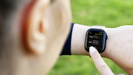 heise+ | Sport-Apps für die Apple Watch: Dran bleiben, fit bleiben