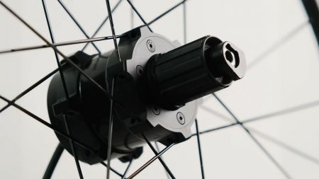 Ehemalige Samsung-Designer entwickeln leichten E-Antrieb fürs Fahrrad