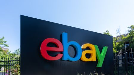 eBay-Übernahme: GameStop-CEO lässt Fragen offen, will aber Stellen kürzen