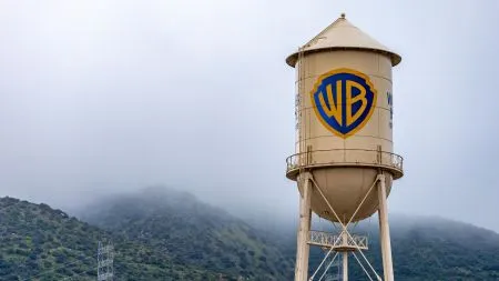 Warner-Aktionäre billigen Kauf durch Paramount